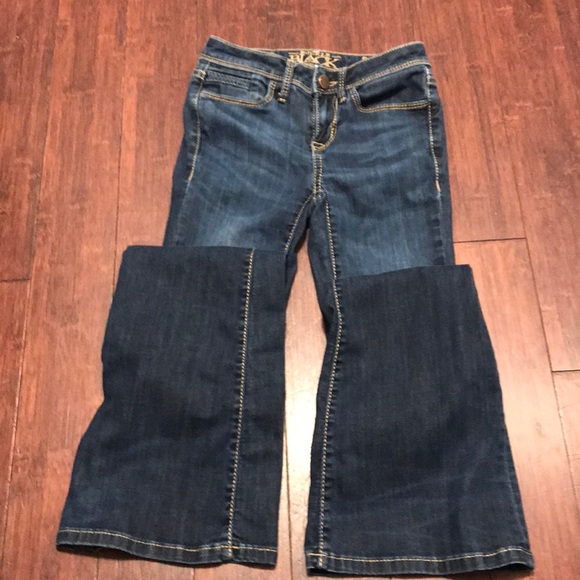 SOLD! Like new Buckle Black jeans - Picture 3 of 6